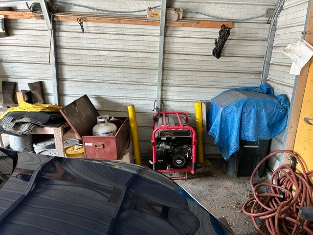 More Photos Of 5902 Spencer Hwy, Pasadena Auto Dealership For Lease