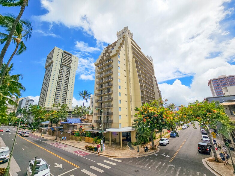 More Photos Of 2280 Kuhio Ave, Honolulu Hotel For Lease