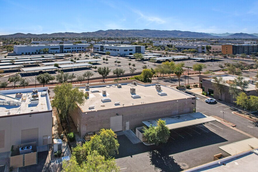 More Photos Of 4523 E Broadway Rd, Phoenix Light Manufacturing For Sale