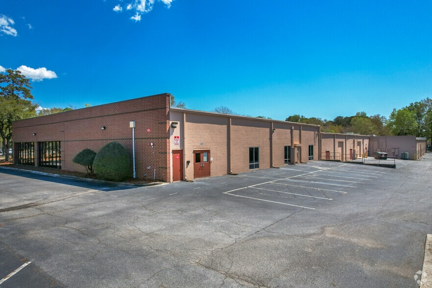 More Photos Of 3860 Faber Place Dr, North Charleston Office For Lease