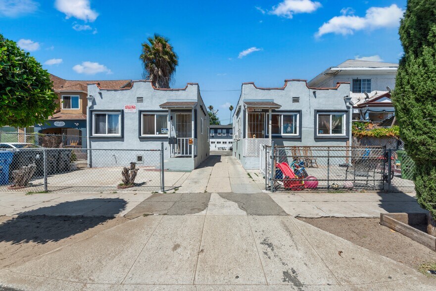More Photos Of 1323 E Adams Blvd, Los Angeles Apartments For Sale