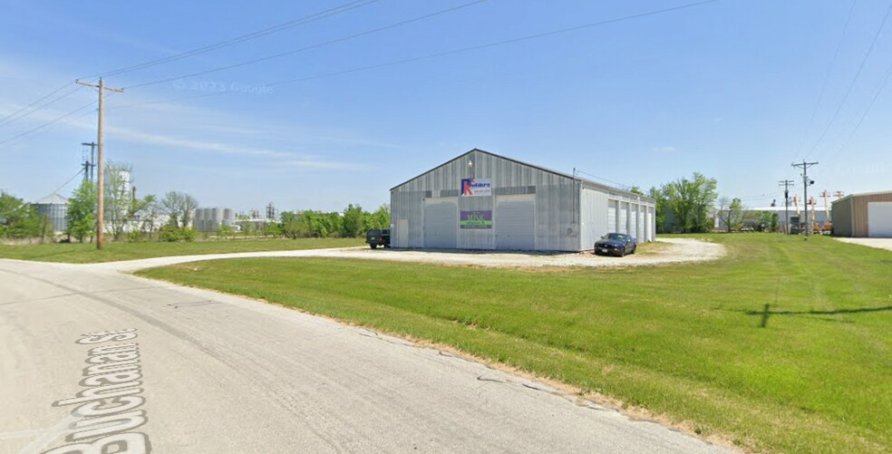 Primary Photo Of 1746 Buchanan st, Moberly Industrial For Lease