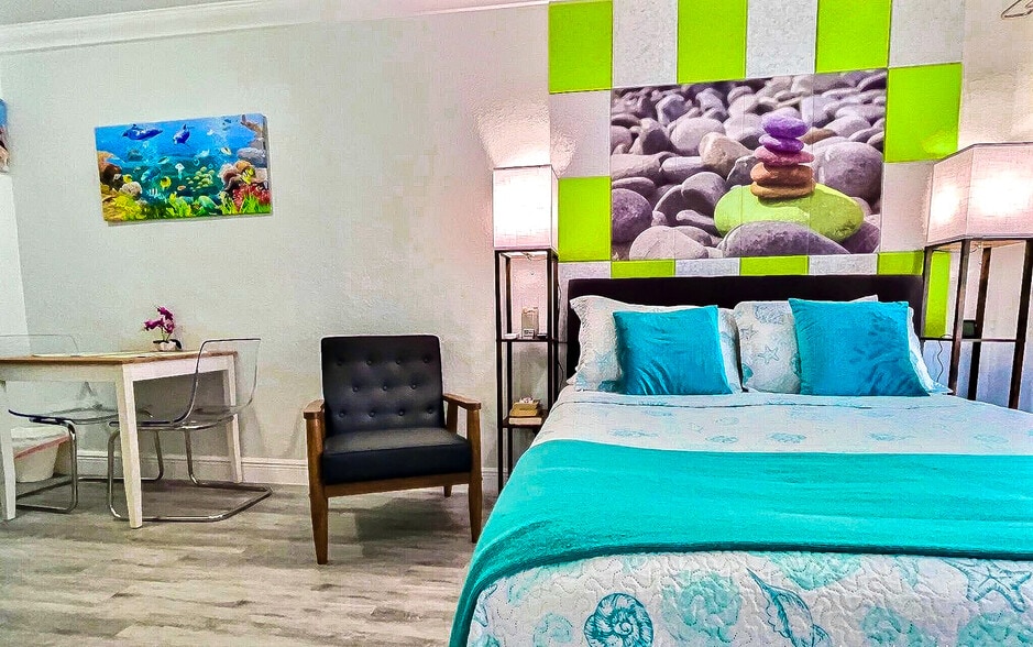 More Photos Of 2625 NE 13th Ct, Fort Lauderdale Apartments For Sale