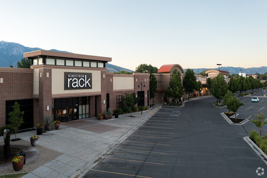 Primary Photo Of 10329-10497 S State St, Sandy Unknown For Lease