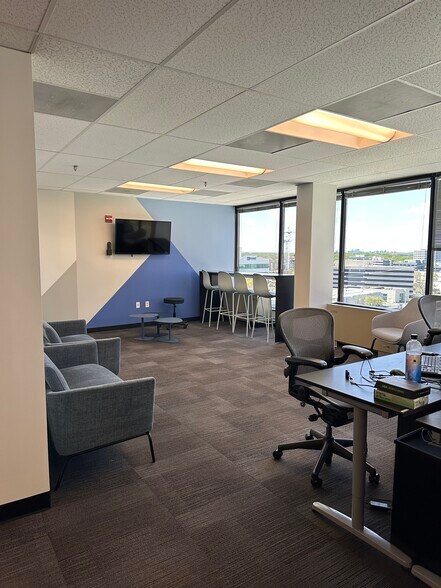 More Photos Of 8500 Leesburg Pike, Vienna Office For Lease