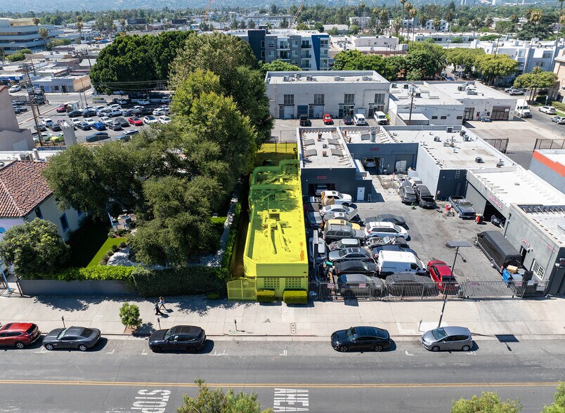 More Photos Of 14540 Sylvan St, Van Nuys Office For Sale