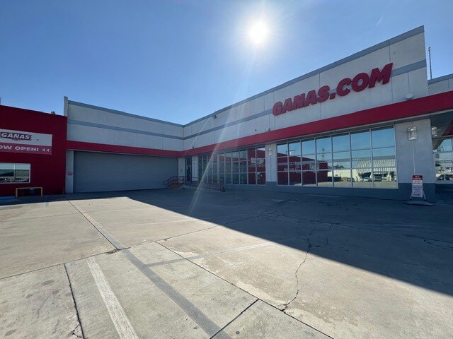 More Photos Of 4608 Rudnick Ct, Bakersfield Auto Dealership For Lease