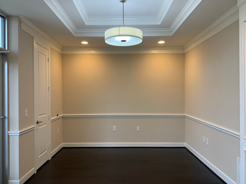 More Photos Of 440 Cobia Dr, Katy Unknown For Lease