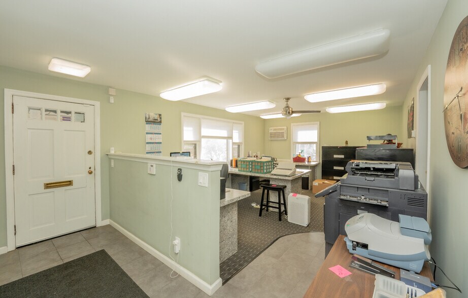More Photos Of 2429 Vauxhall Rd, Union Township Office Residential For Sale