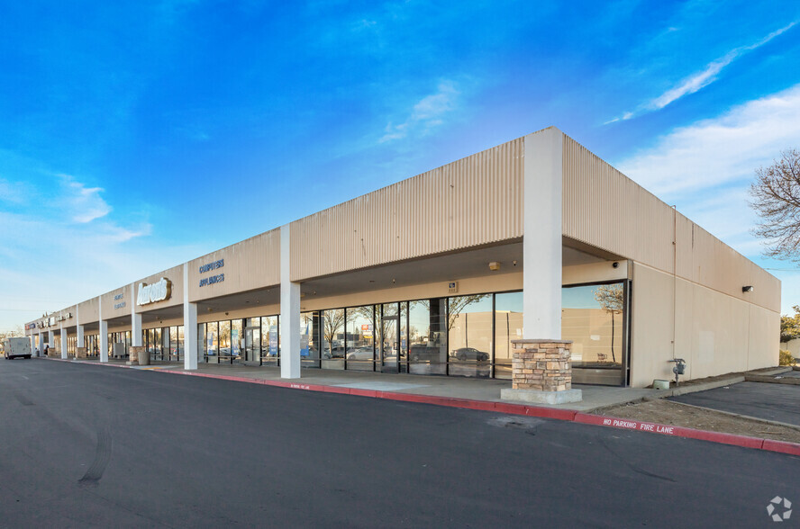 Primary Photo Of 5200 Stockton Blvd, Sacramento General Retail For Lease