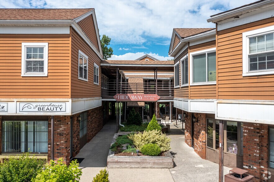 More Photos Of 19 Halls Rd, Old Lyme General Retail For Sale