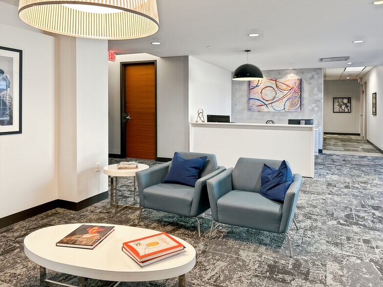 More Photos Of 11815 Fountain Way, Newport News Coworking Space