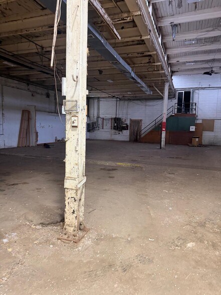 More Photos Of 1791 Fillmore Ave, Buffalo Distribution For Lease