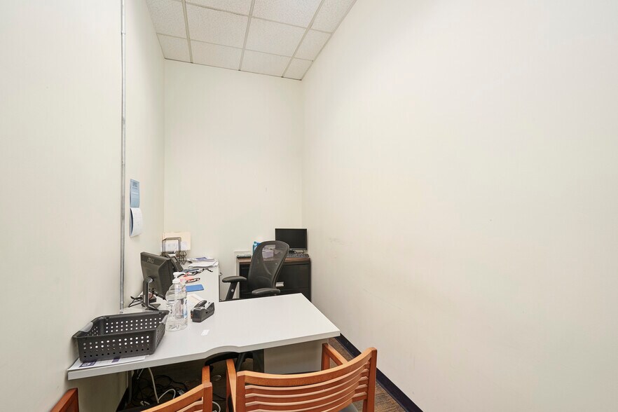 More Photos Of 1060 Kenmore Blvd, Akron Bank For Sale