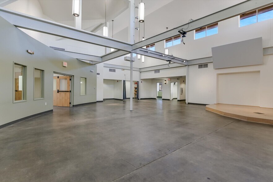 More Photos Of 7700 Cat Hollow Dr, Round Rock Medical For Sale