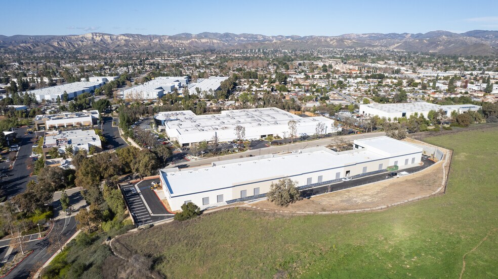 More Photos Of 4180 Guardian St, Simi Valley Warehouse For Lease