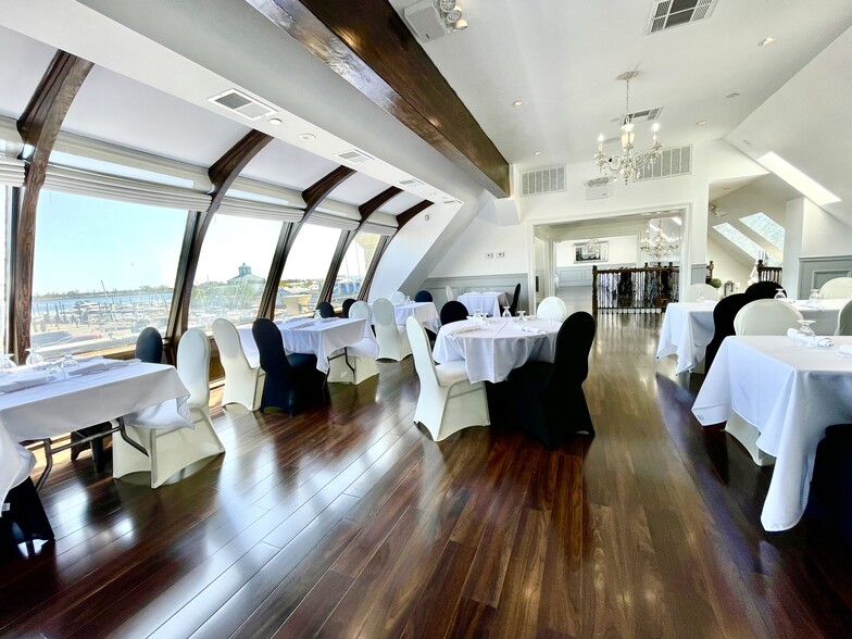 141 Mansion Ave, Staten Island, NY 10308 Restaurant For Sale