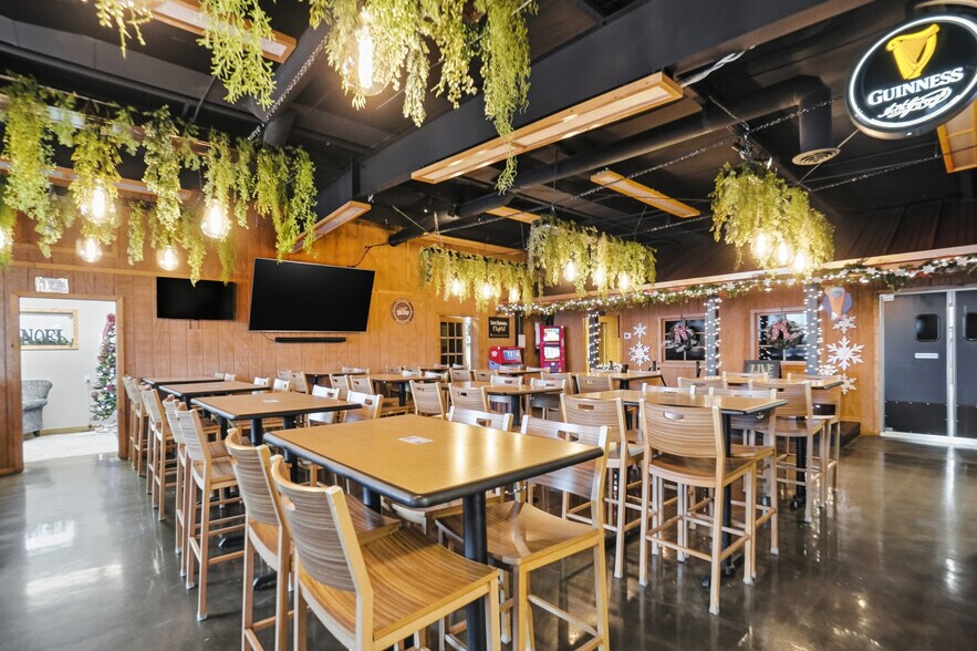 More Photos Of 2330 Bright Rd, Findlay Sports And Entertainment For Sale