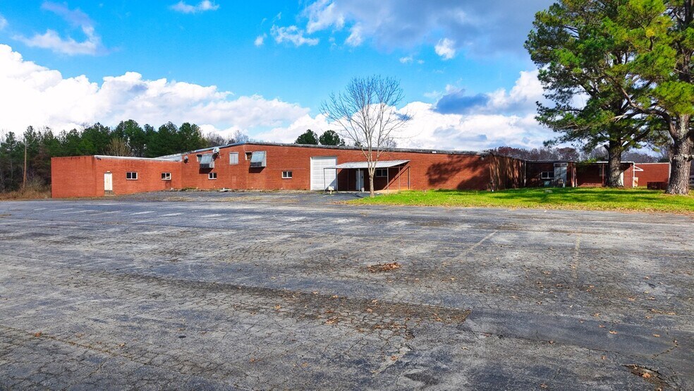 More Photos Of 2292 Skyview Dr, Centerville Industrial For Sale