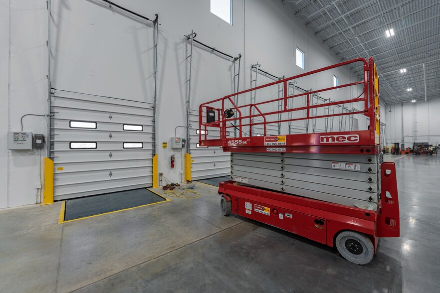 More Photos Of Laird Rd And Bill Carruth Pky, Hiram Warehouse For Sale