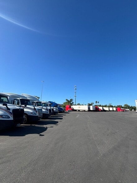 More Photos Of 5911 E Martin Luther King Blvd, Tampa Land For Lease