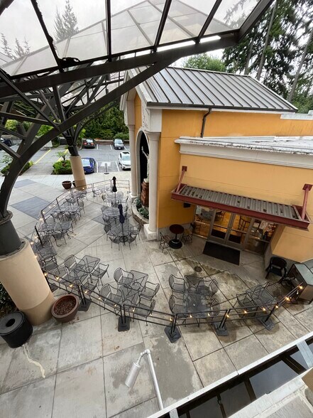 More Photos Of 15121 Main St, Mill Creek Restaurant For Sale