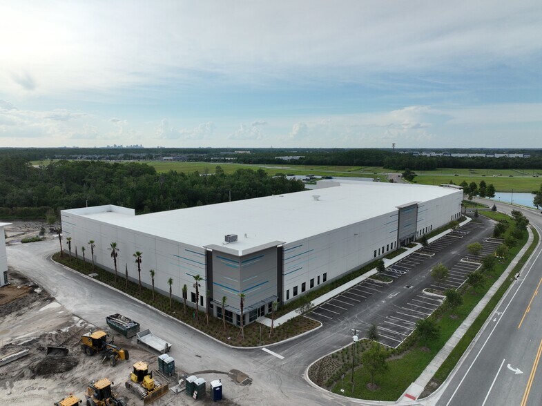 Primary Photo Of 7150 LeeVista Blvd, Orlando Unknown For Lease