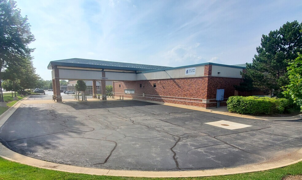 More Photos Of 6958 Spring Creek Rd, Rockford General Retail For Sale