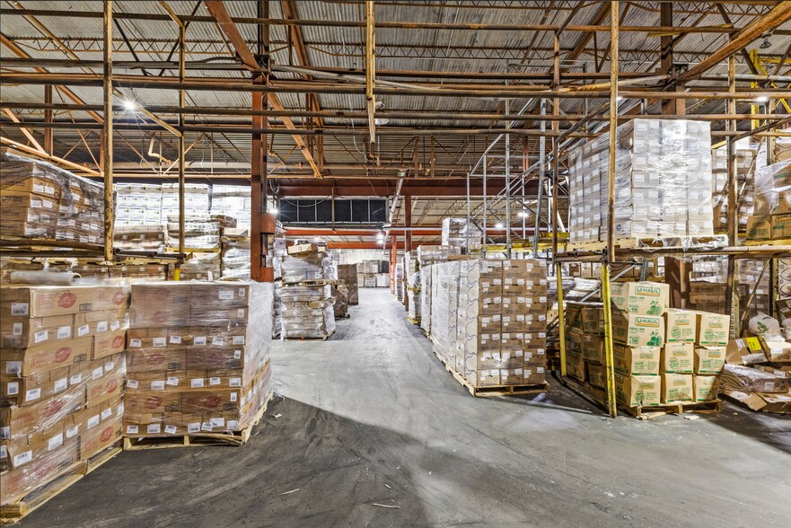 More Photos Of 1601 E 4th Ave, El Paso Industrial For Sale