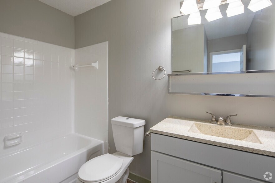 More Photos Of 856 Park Brook Trl, Birmingham Apartments For Sale