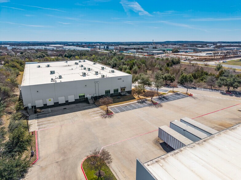 More Photos Of 7000 Burleson Rd, Austin Unknown For Lease