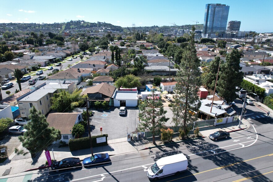 More Photos Of 5740-5754 W Adams Blvd, Los Angeles Storefront Retail Office For Lease