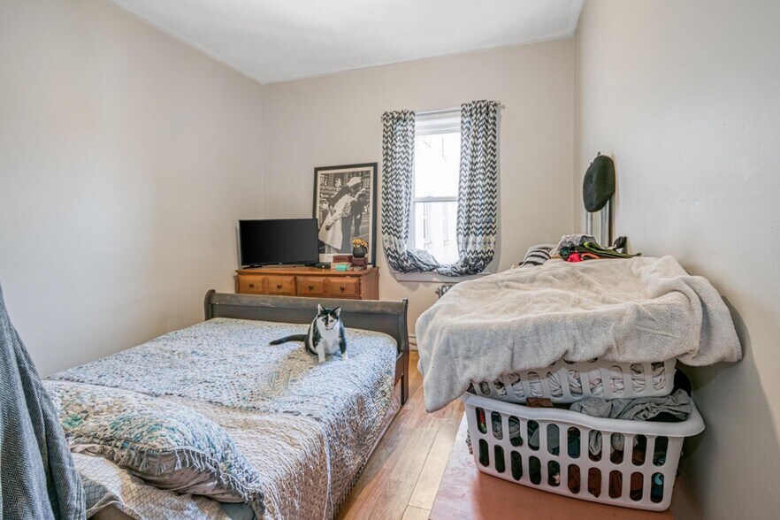 More Photos Of 375-377 Laforest Av, Sudbury Apartments For Sale