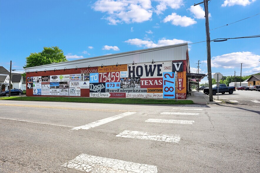 More Photos Of 101 Haning, Howe Storefront For Sale