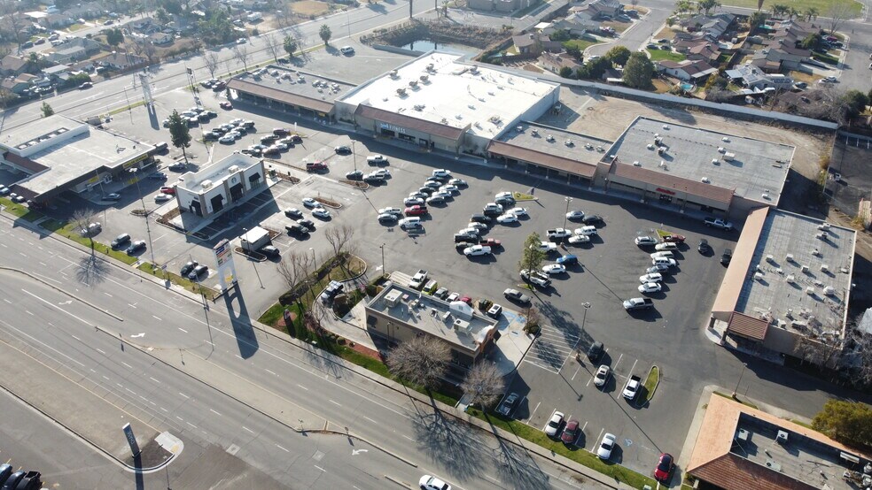 More Photos Of 2313-2523 N Chester Ave, Bakersfield Unknown For Lease