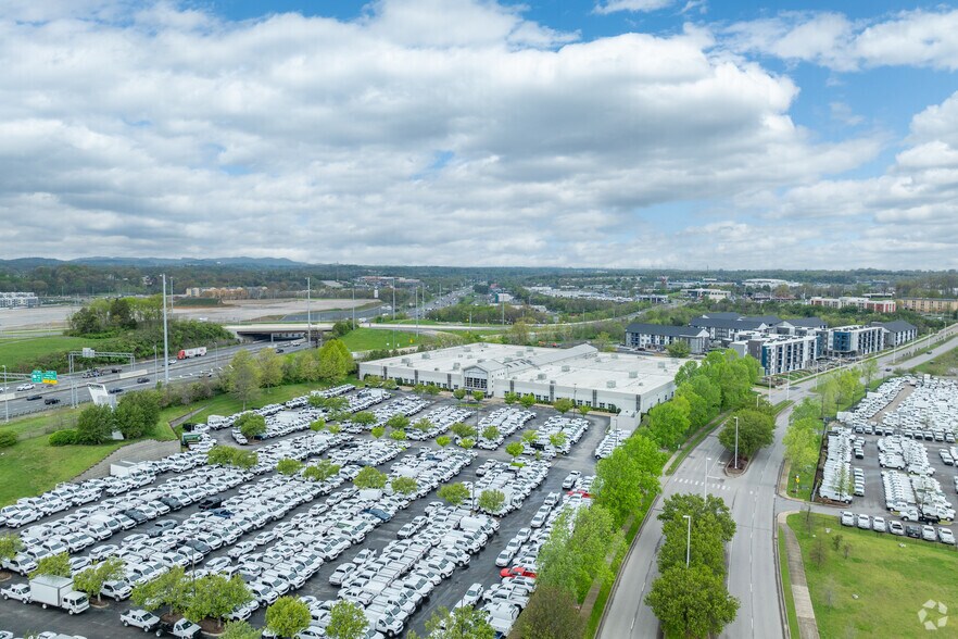 More Photos Of 5720 Crossings Blvd, Antioch Office For Sale