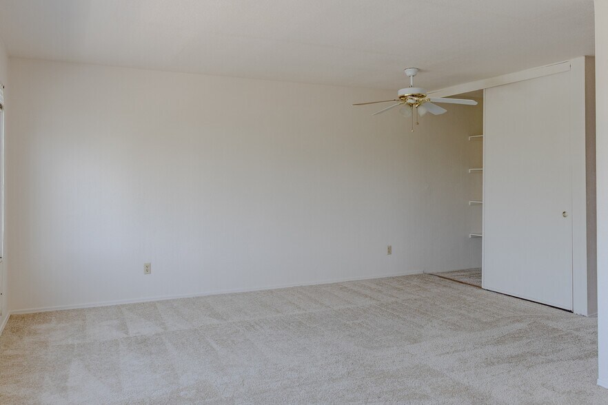More Photos Of 7606-7720 E Burnside St, Portland Apartments For Sale