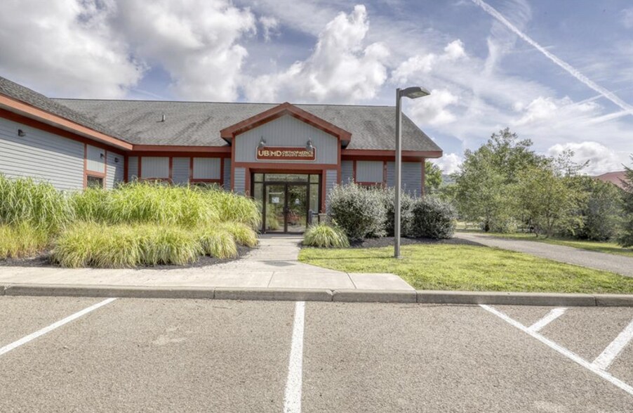 More Photos Of 6133 US Rte 219, Ellicottville Medical For Lease