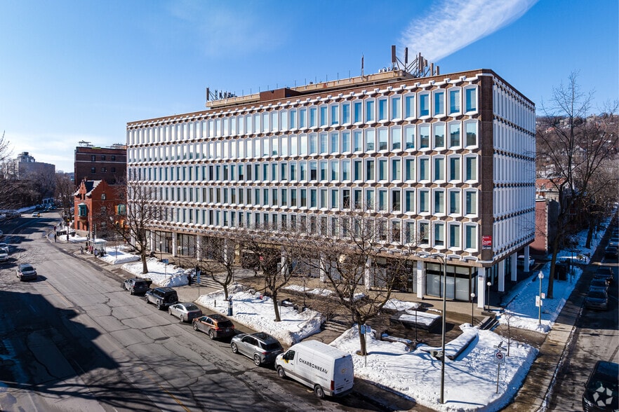 More Photos Of 4131-4145 Rue Sherbrooke O, Westmount Medical For Lease