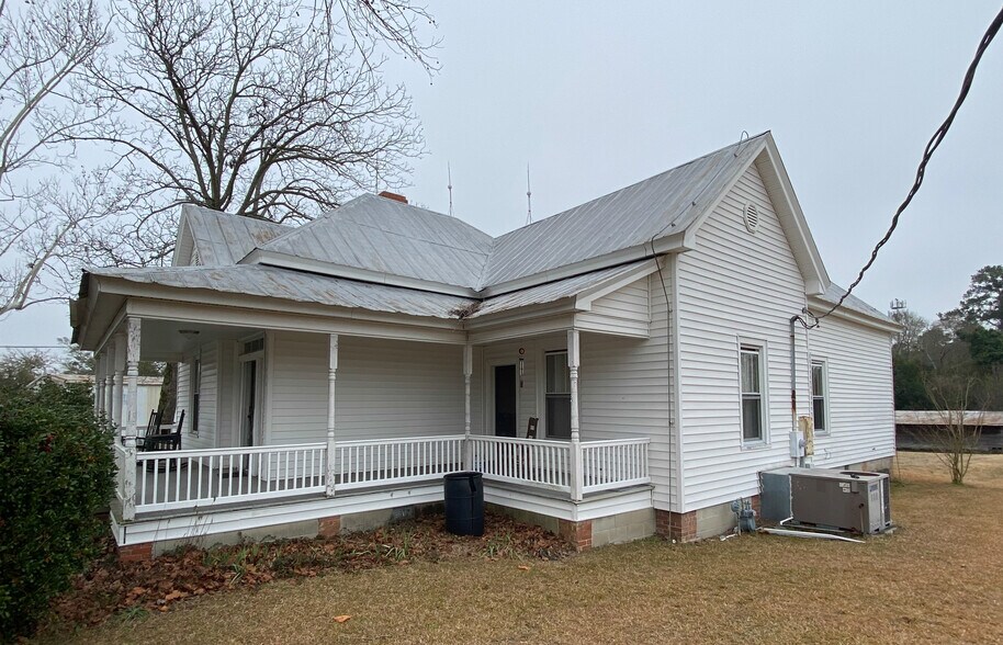 More Photos Of 3223 Platt Springs Rd, West Columbia Warehouse For Sale