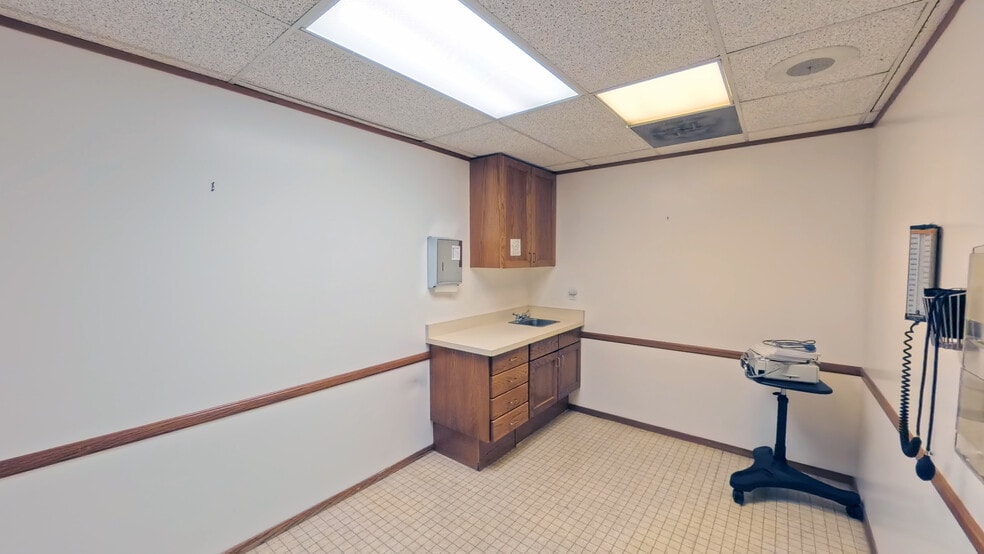 More Photos Of 2039 Forest Ave, San Jose Medical For Sale