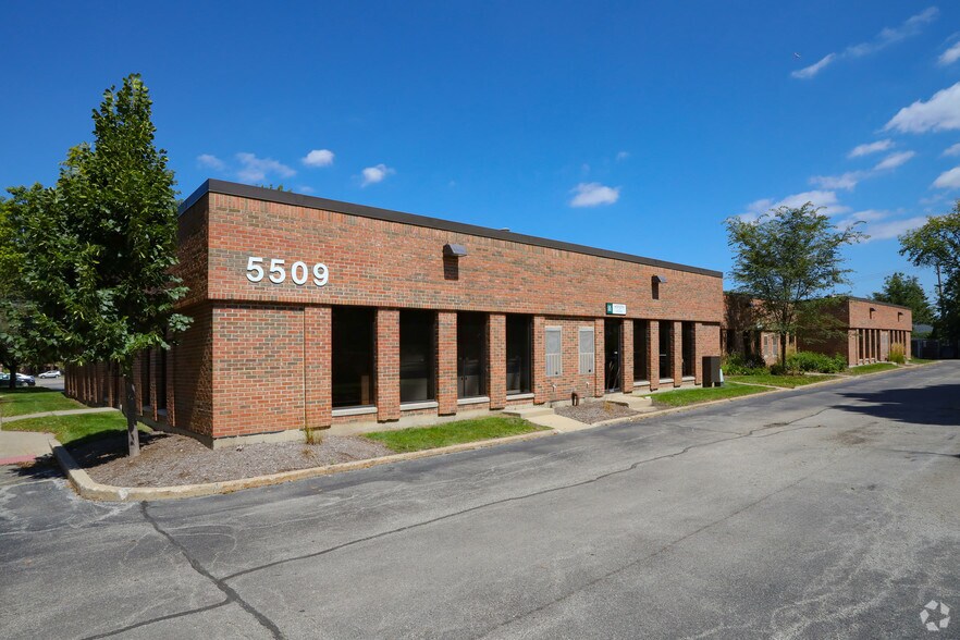 Primary Photo Of 5509 N Cumberland Ave, Chicago Office For Lease