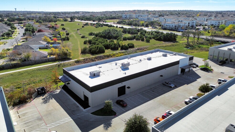 More Photos Of 190 N Bagdad Rd, Leander Warehouse For Lease
