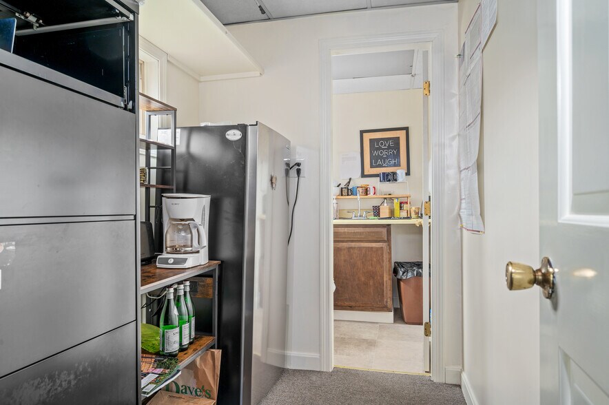 More Photos Of 2 Douglas Pike, Smithfield Office For Sale