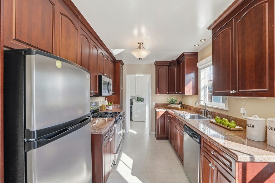 More Photos Of 809--823 Cowper St, Palo Alto Apartments For Sale