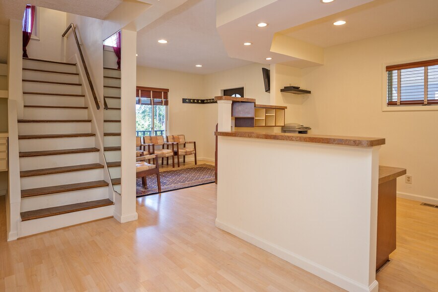 More Photos Of 128 Empire Blvd, Rochester Office Residential For Sale