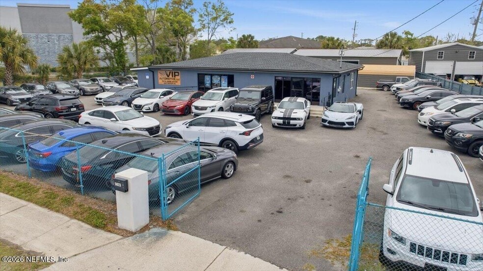 More Photos Of 5023 Bowden Rd, Jacksonville Auto Dealership For Sale