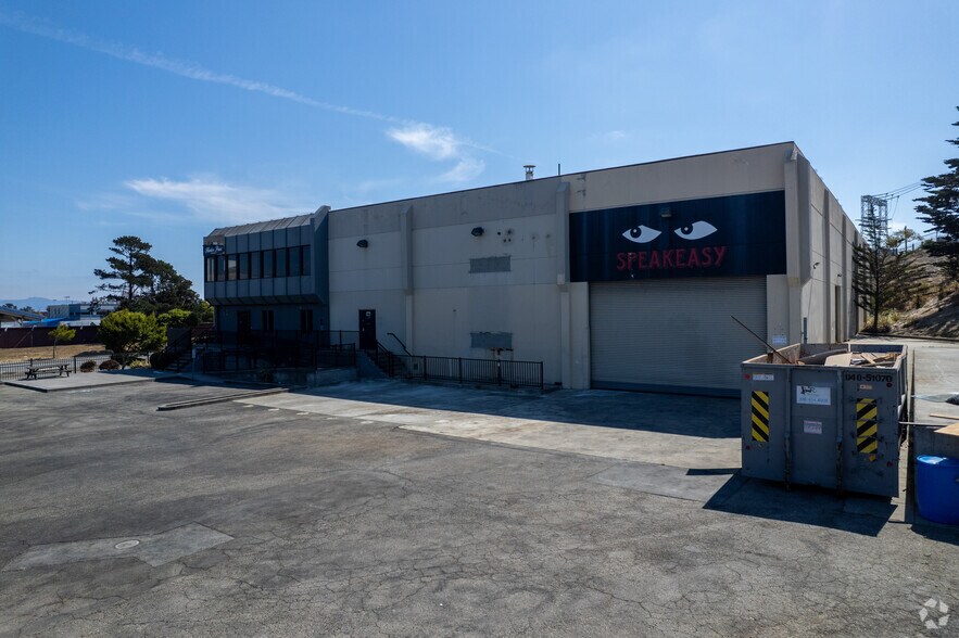 More Photos Of 1195 Evans Ave, San Francisco Light Distribution For Lease