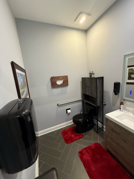 More Photos Of 1275 Shiloh Rd, Kennesaw Office For Lease