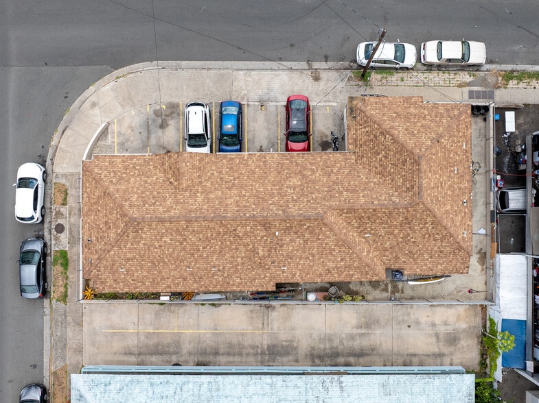 More Photos Of 2128 Date St, Honolulu Apartments For Sale